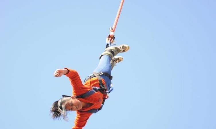 Bungee Jumping